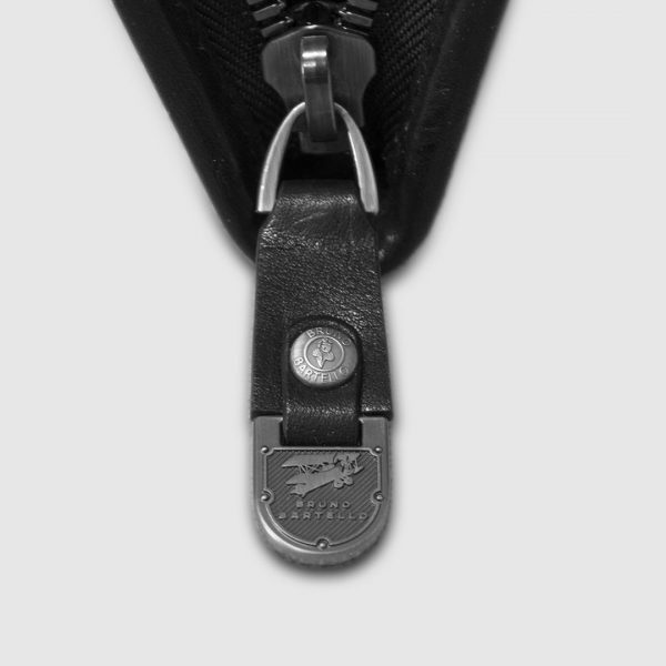 K-0001. Кошелёк.