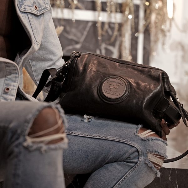 B-0016. Борсетка.