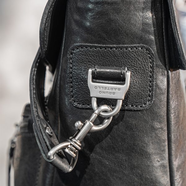 P-0033. Портфель.