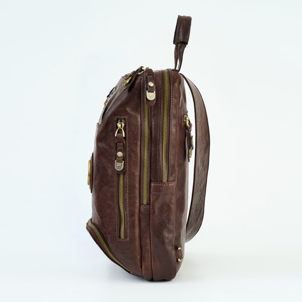 N-0016. Нагрудная сумка.