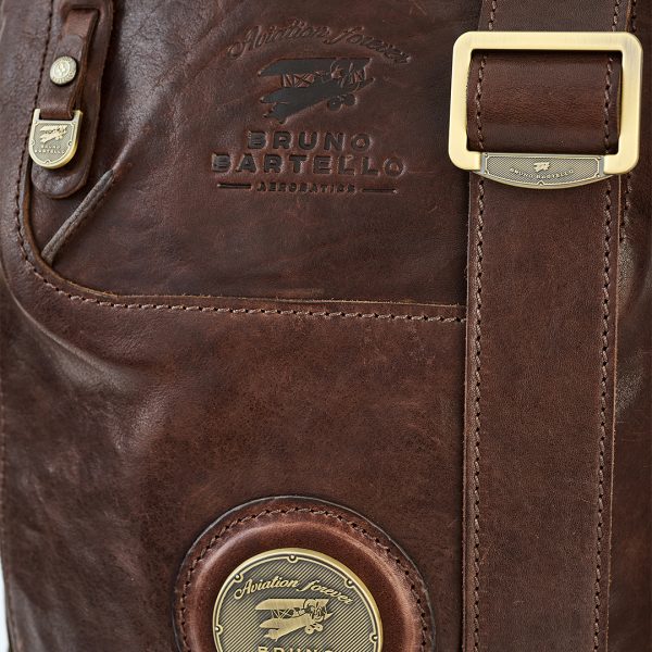 N-0016. Нагрудная сумка.