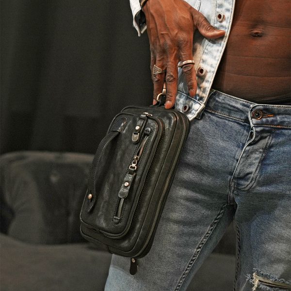 B-0025. Борсетка.