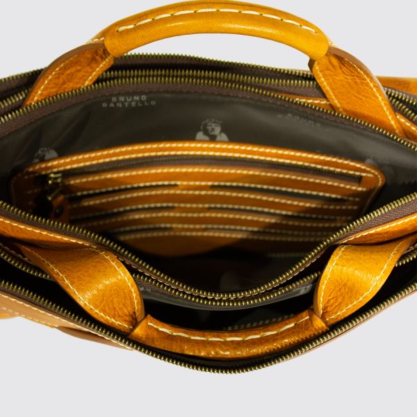 P-0044. Портфель.