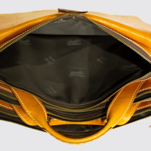 P-0044. Портфель.