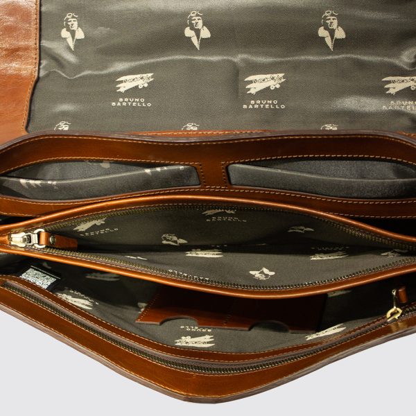 P-0045. Портфель.