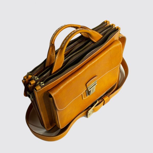 P-0044. Портфель.