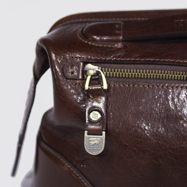 B-0040. Борсетка.