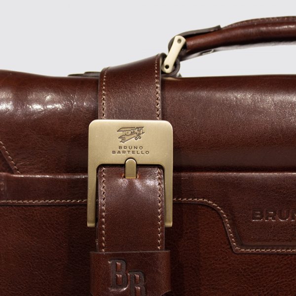 P-0048. Портфель.