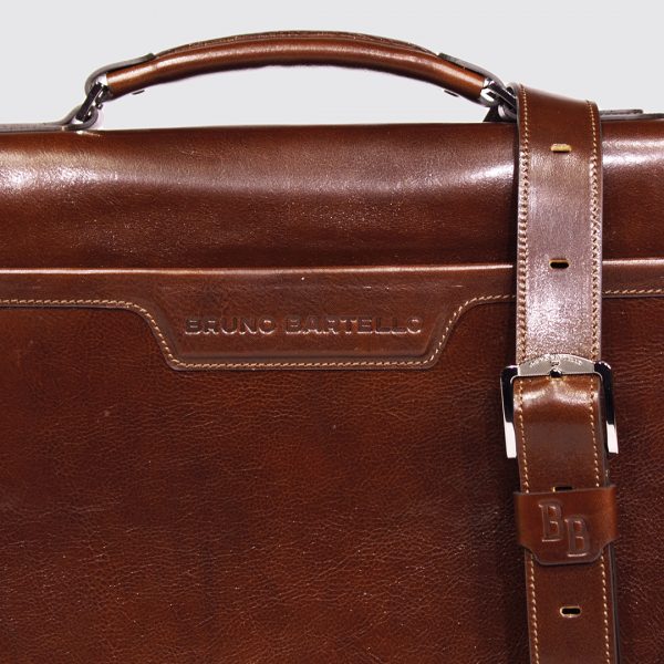 P-0046. Портфель.