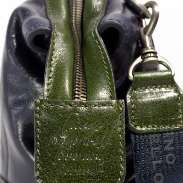 B-0042. Борсетка.